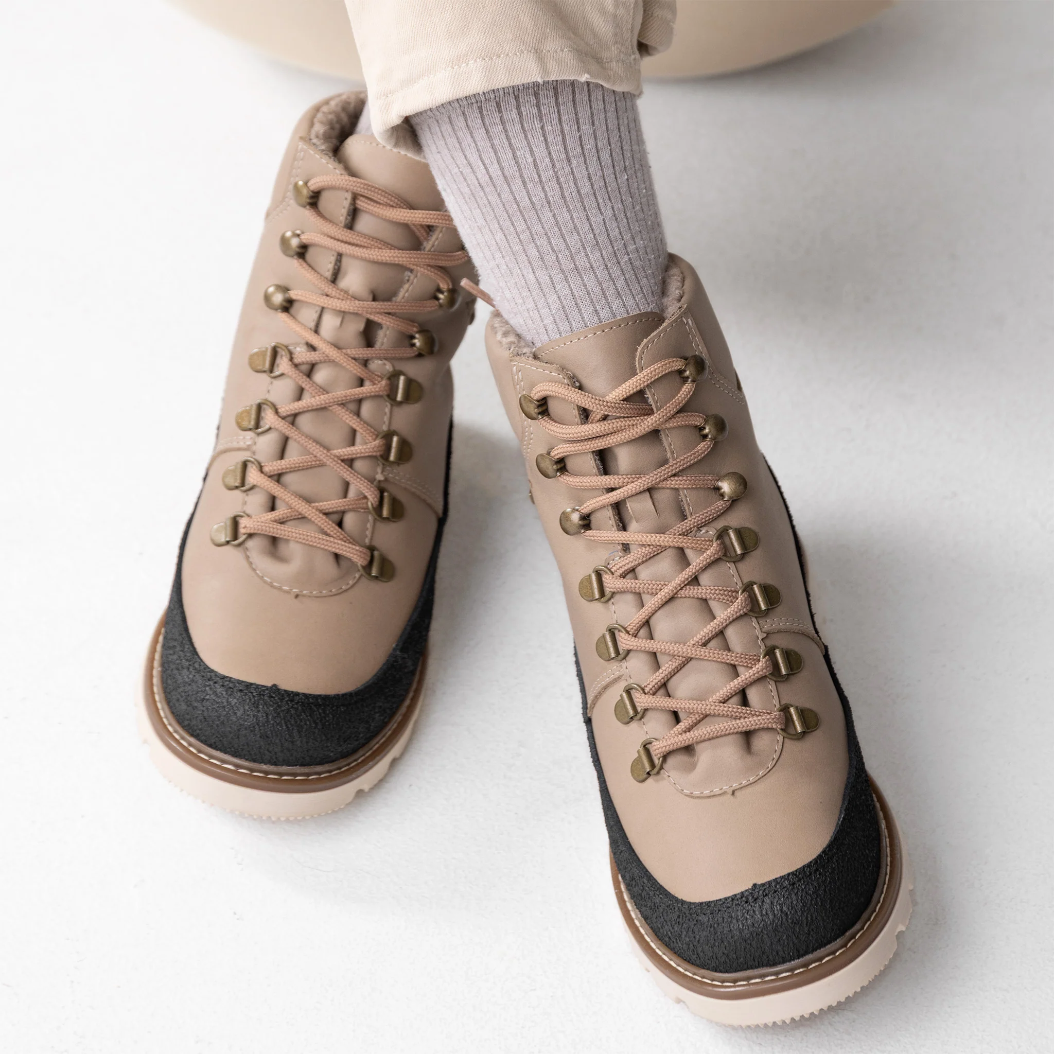 KERTTU Naisten GORE-TEX® talvikengät - Image 9